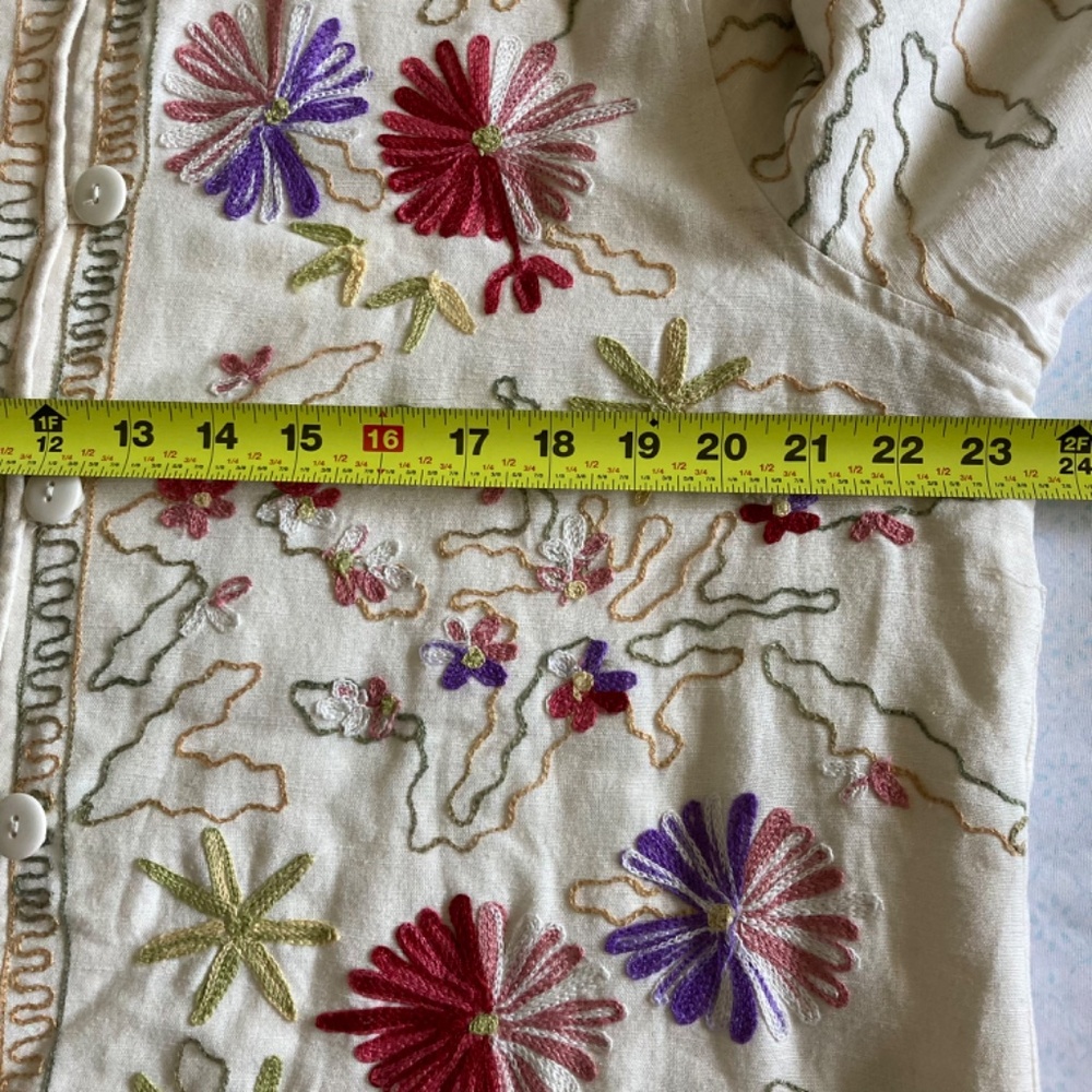 New The Vermont country store women’s embroidered top with flaws - Picture 8 of 9